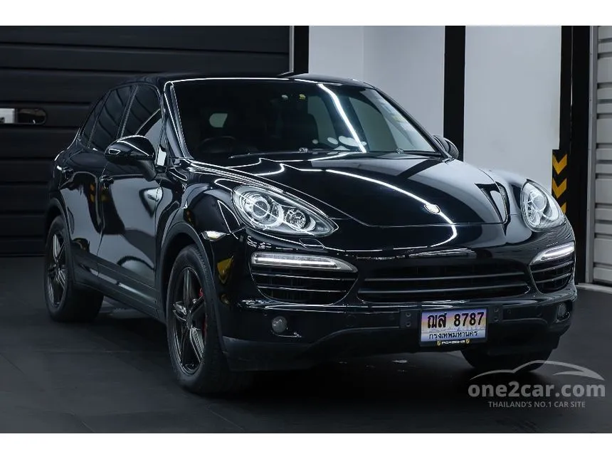 2012 Porsche CAYENNE SUV