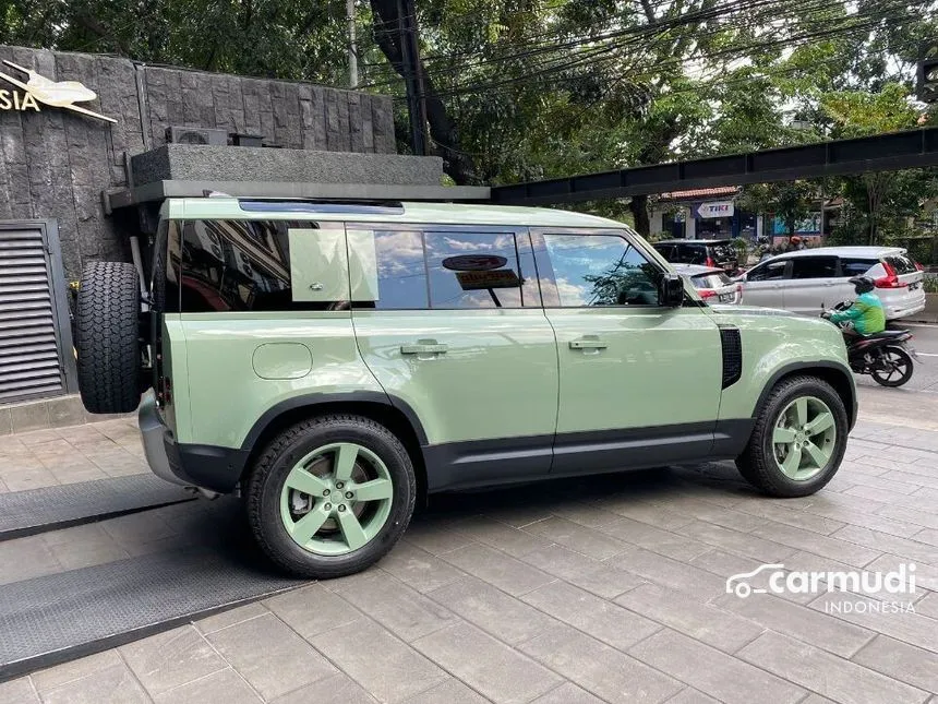 2023 Land Rover Defender 110 P400e 75th Anniversary Edition SUV