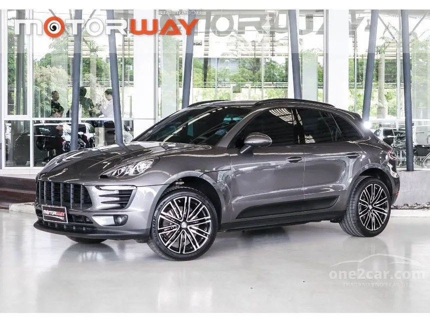 2016 Porsche MACAN SUV