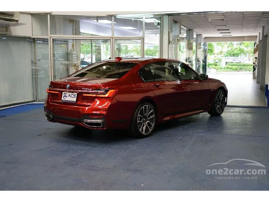 2023 BMW 745Le xDrive M Sport Sedan