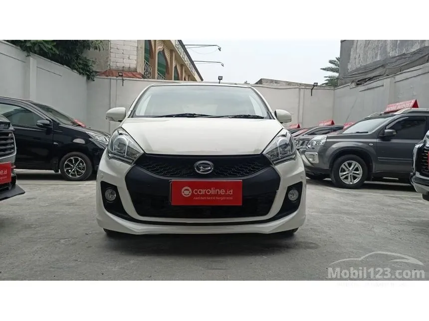 Jual Mobil Daihatsu Sirion 2015 D FMC 1.3 di Banten Automatic Hatchback Putih Rp 115.000.000