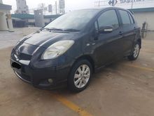 Toyota Yaris E AT tahun 2011 hitam pajak panjang