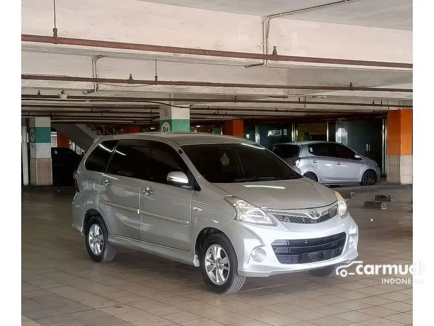 2013 Toyota Avanza Veloz MPV
