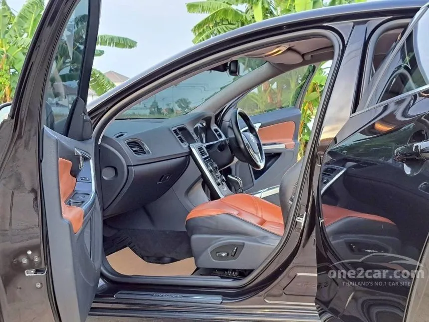 2014 Volvo S60 DRIVe Sedan