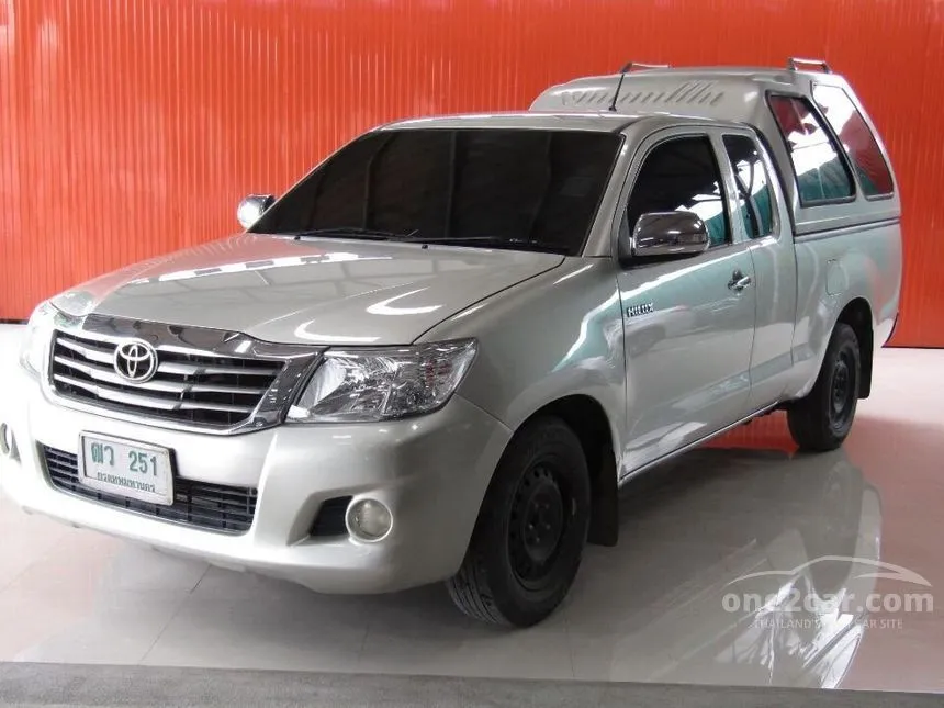 2014 Toyota Hilux Vigo CNG Pickup