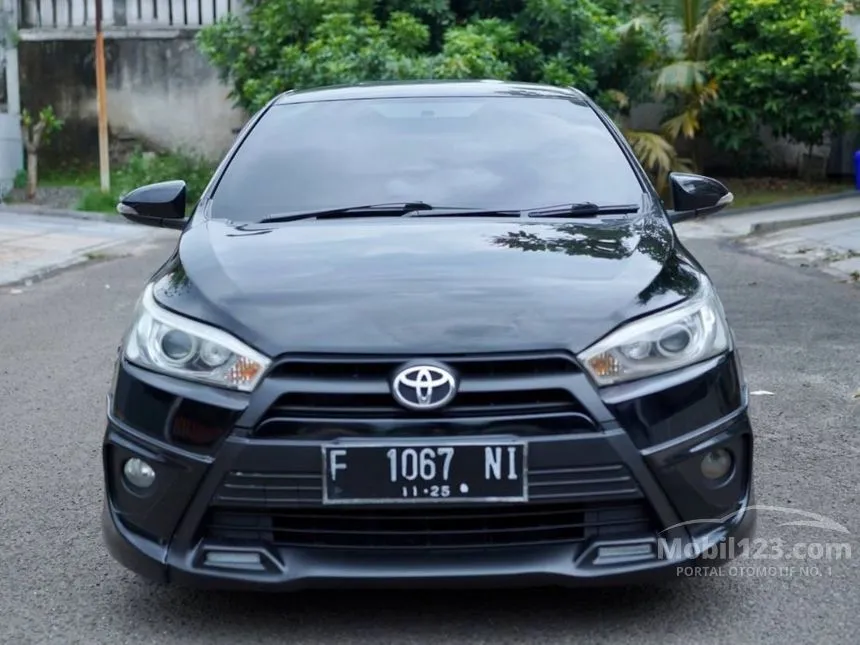 Jual Mobil Toyota Yaris 2015 TRD Sportivo 1.5 di DKI Jakarta Automatic Hatchback Hitam Rp 150.000.000