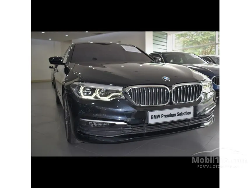 Jual Mobil BMW 520i 2019 Luxury 2.0 di DKI Jakarta Automatic Sedan Hitam Rp 729.000.000