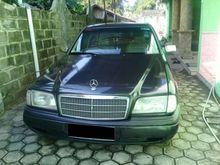 1995 Mercedes-Benz C200 2.0 2.0 Manual Sedan