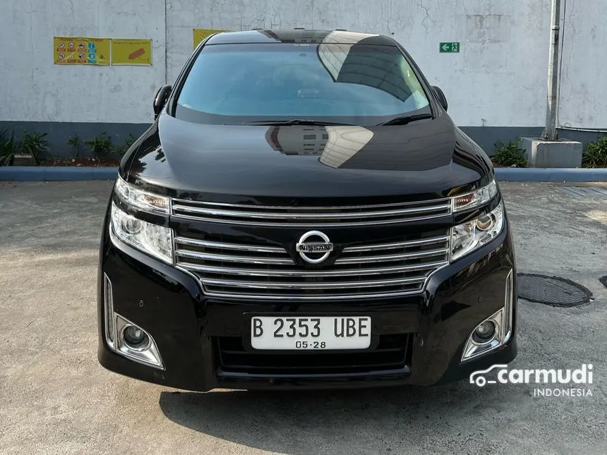 2013 Nissan Elgrand Highway Star MPV