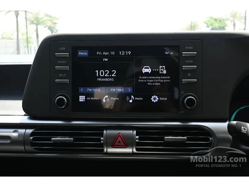 2023 Hyundai Stargazer Prime MPV