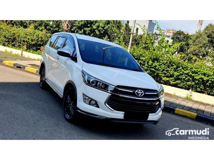 2018 Toyota Kijang Innova Venturer MPV