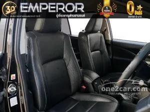 2019 Toyota INNOVA 2.8 Crysta V Wagon