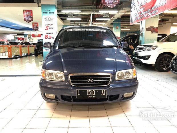 Hyundai Trajet Mobil bekas dijual di Jawa-timur Indonesia Hyundai Trajet Mobil bekas dijual di Jawa-timur Indonesia