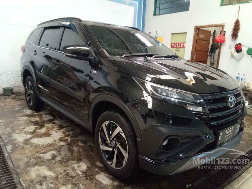 Jual Mobil Toyota Rush 2018 TRD Sportivo 1.5 di Jawa Barat ...