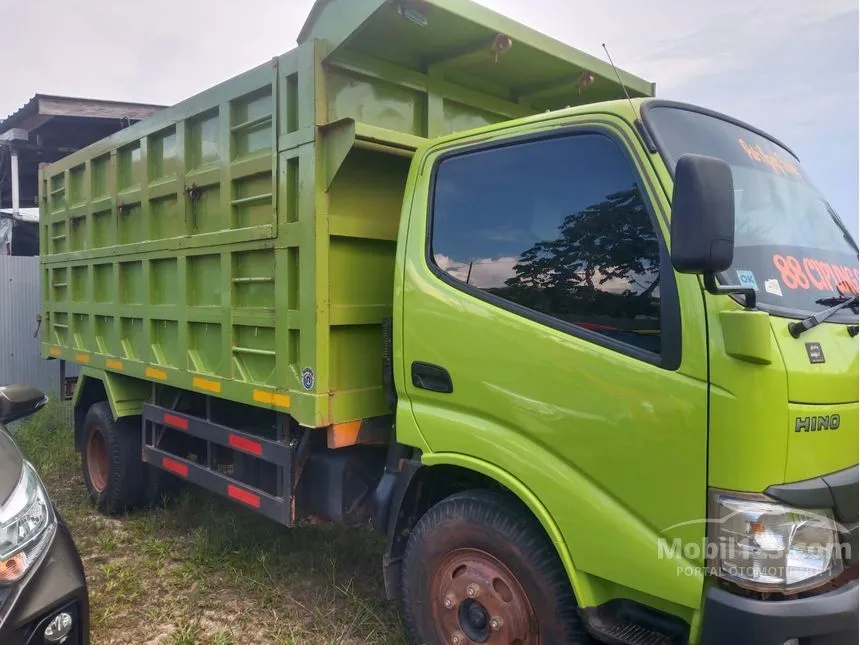 2023 Hino Dutro 130 HDL Trucks