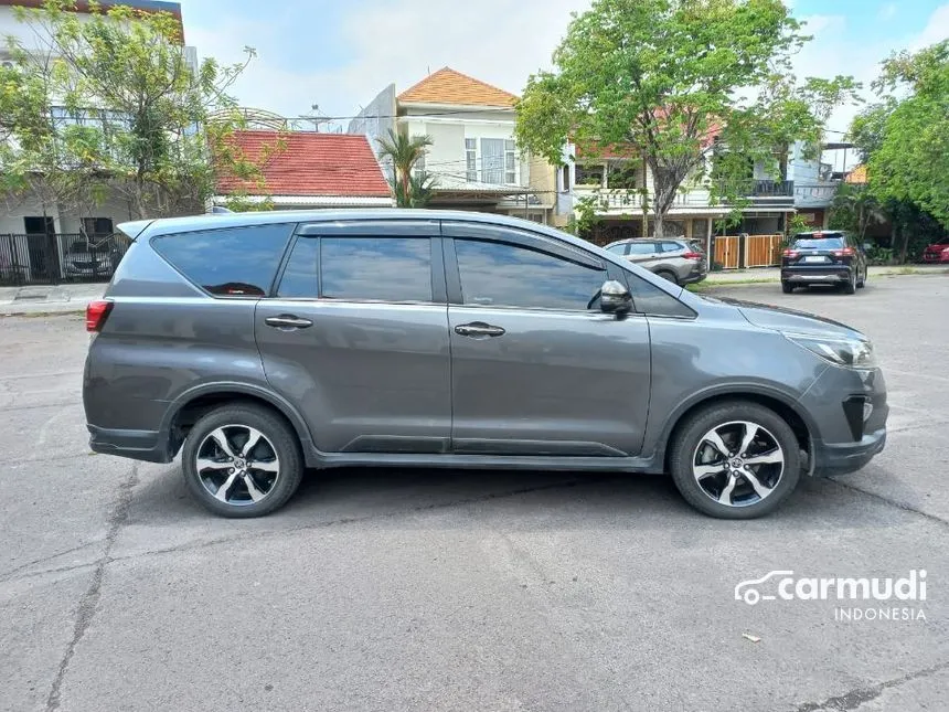 2021 Toyota Innova Venturer Wagon