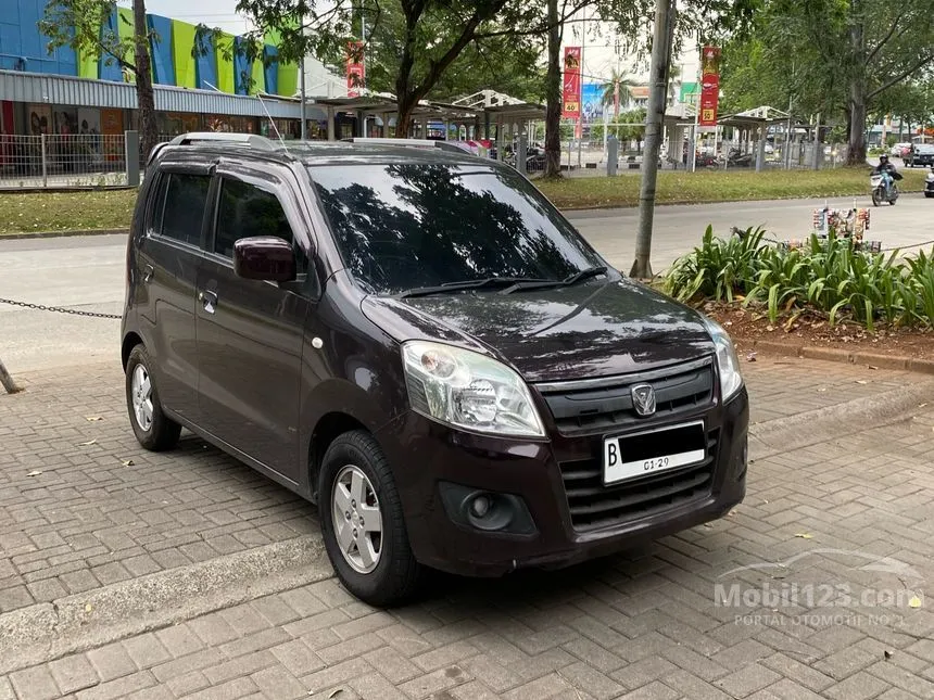 Jual Mobil Suzuki Karimun Wagon R 2015 GL Wagon R 1.0 di Banten Automatic Hatchback Marun Rp 82.500.000