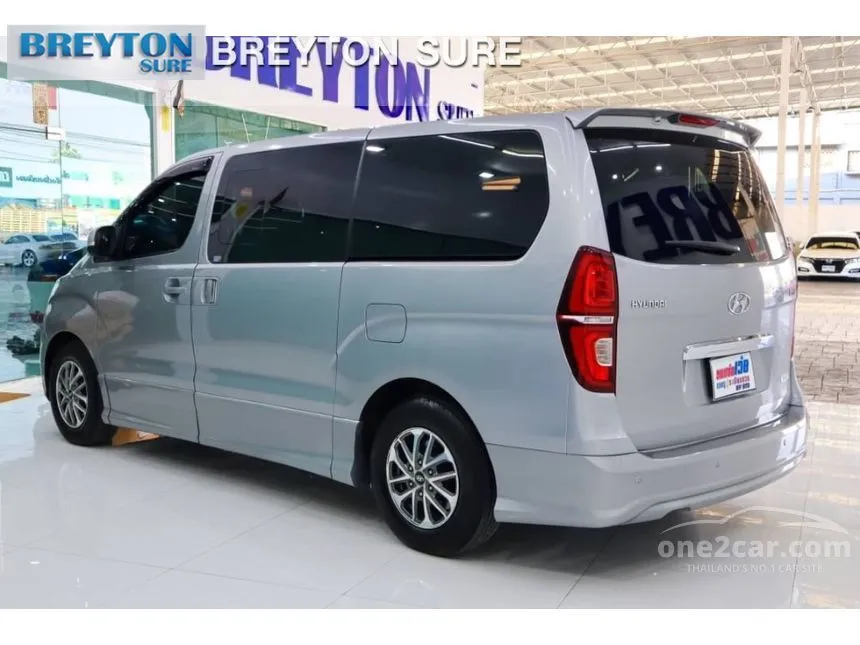 2019 Hyundai H-1 Elite Van
