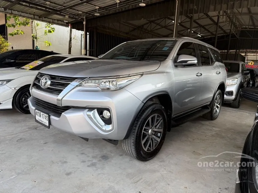 2015 Toyota FORTUNER V SUV