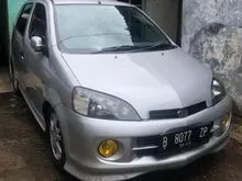2001 Daihatsu YRV 1.3 Deluxe Hatchback