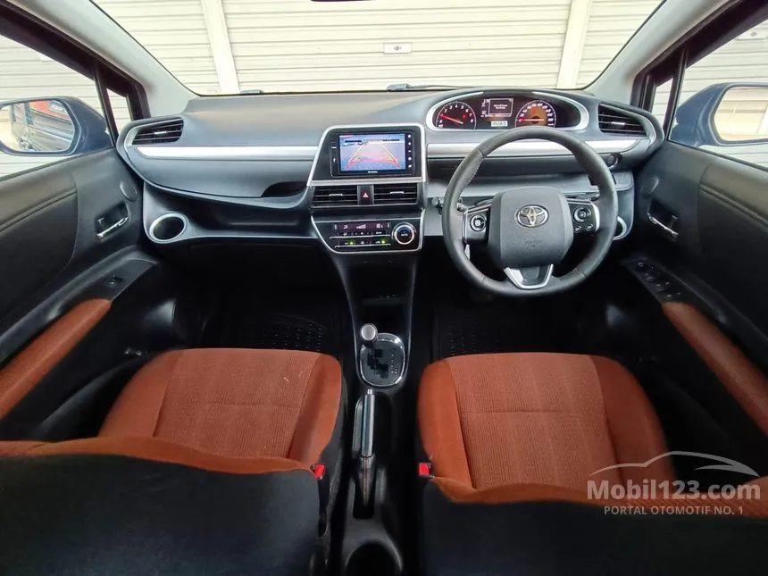 2016 Toyota Sienta Q MPV