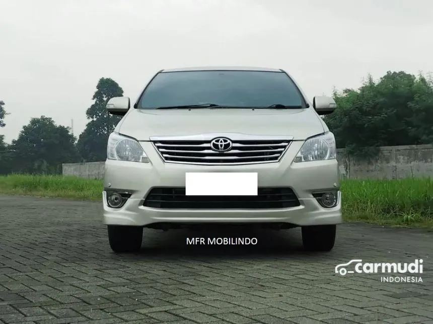 2011 Toyota Kijang Innova V Luxury MPV