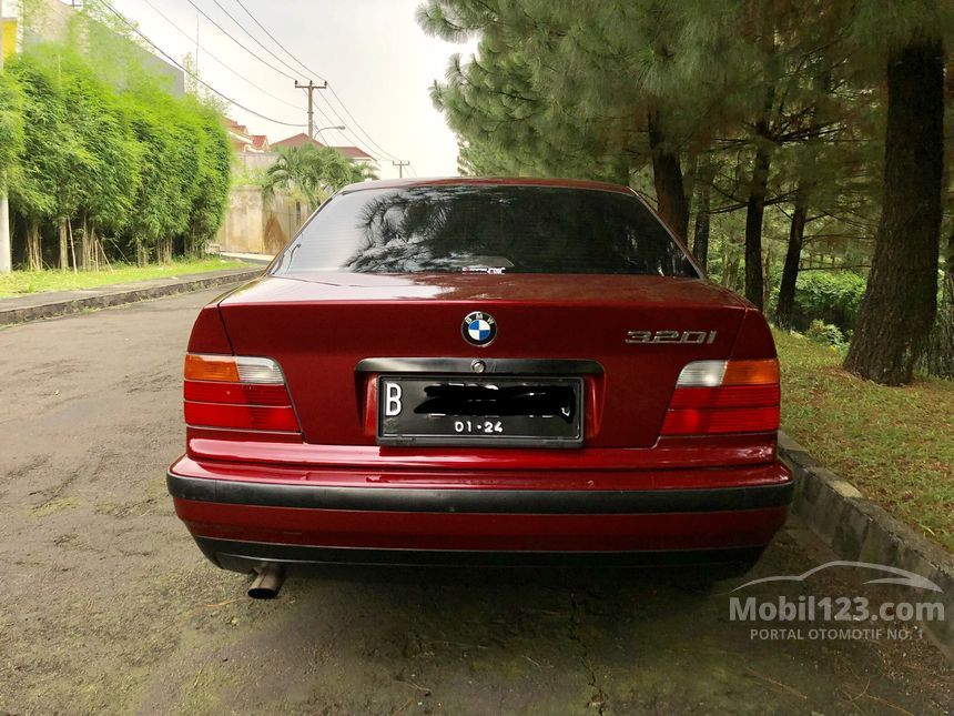 Jual Mobil  BMW  320i  1994 E36 2 0 Manual 2 0 di Jawa Barat 