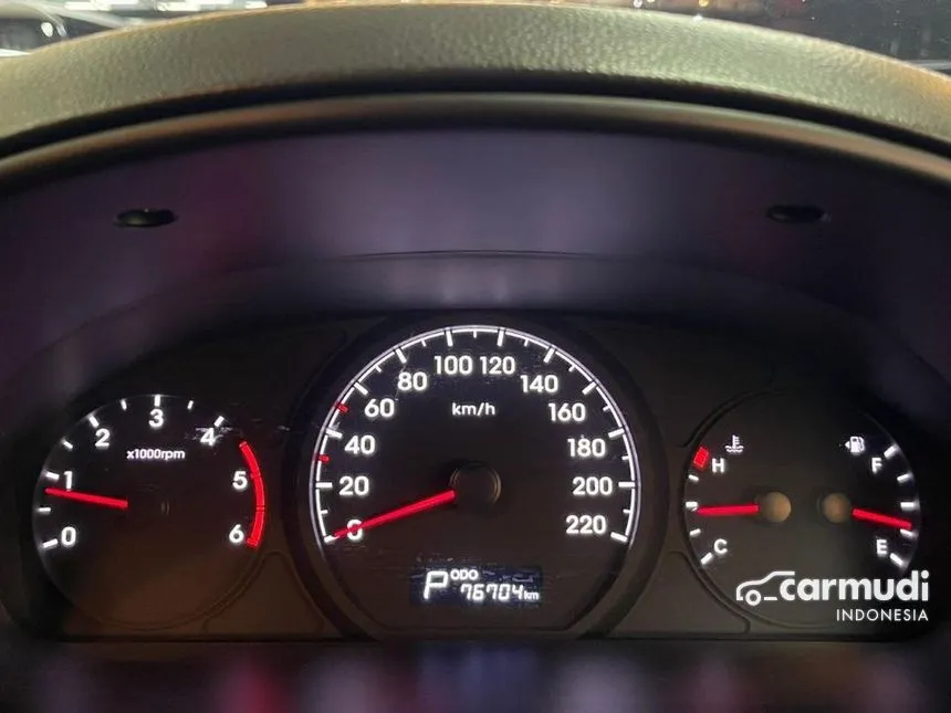2020 Hyundai H-1 Royale MPV