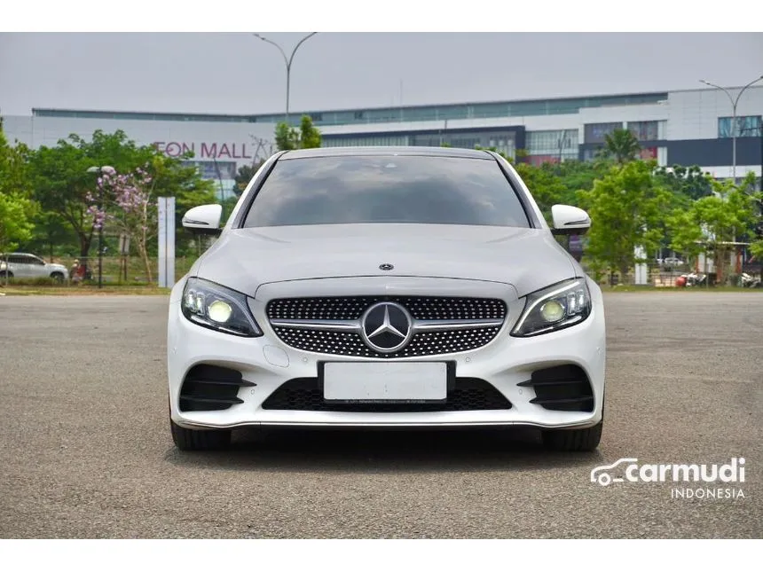 2019 Mercedes-Benz C300 AMG Line Sedan