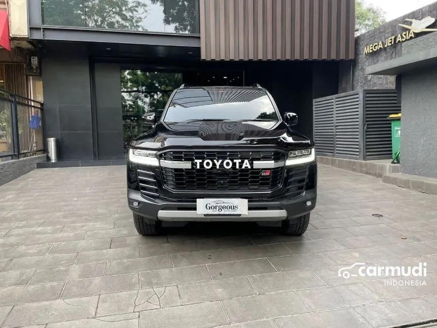 2024 Toyota Land Cruiser GR-S 70th Anniversary SUV