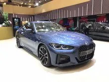 2022 BMW 430i 2.0 M Sport Pro Coupe READY APRIL warna Artic Race Blue. TDP Termurah 15%. Bunga 0% 1th. Tenor Kredit s/d 6th