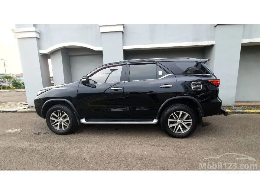 2016 Toyota Fortuner VRZ 4X2 SUV