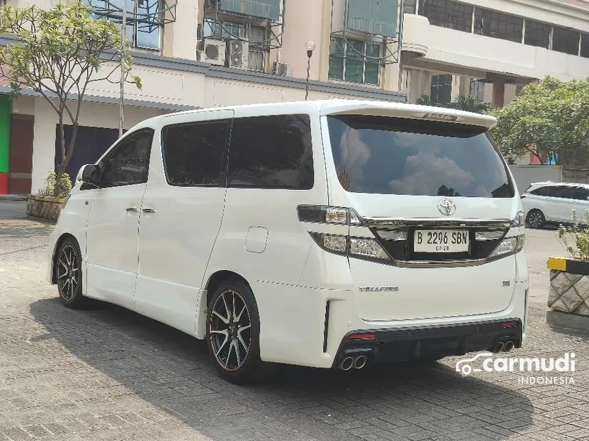 2013 Toyota Vellfire Z GS MPV