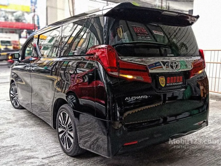 2022 Toyota Alphard G MPV