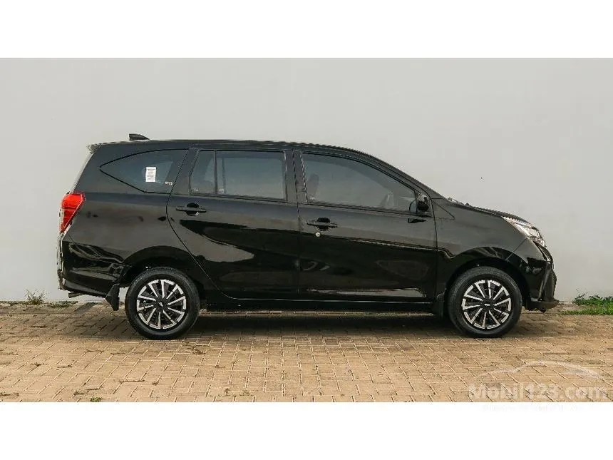 2023 Daihatsu Sigra M MPV