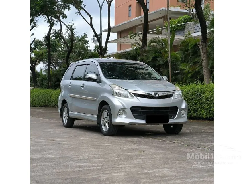 Jual Mobil Toyota Avanza 2014 Veloz 1.5 di DKI Jakarta Automatic MPV Silver Rp 125.000.000