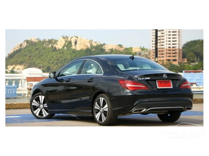 2018 Mercedes-Benz CLA200 Urban Sedan