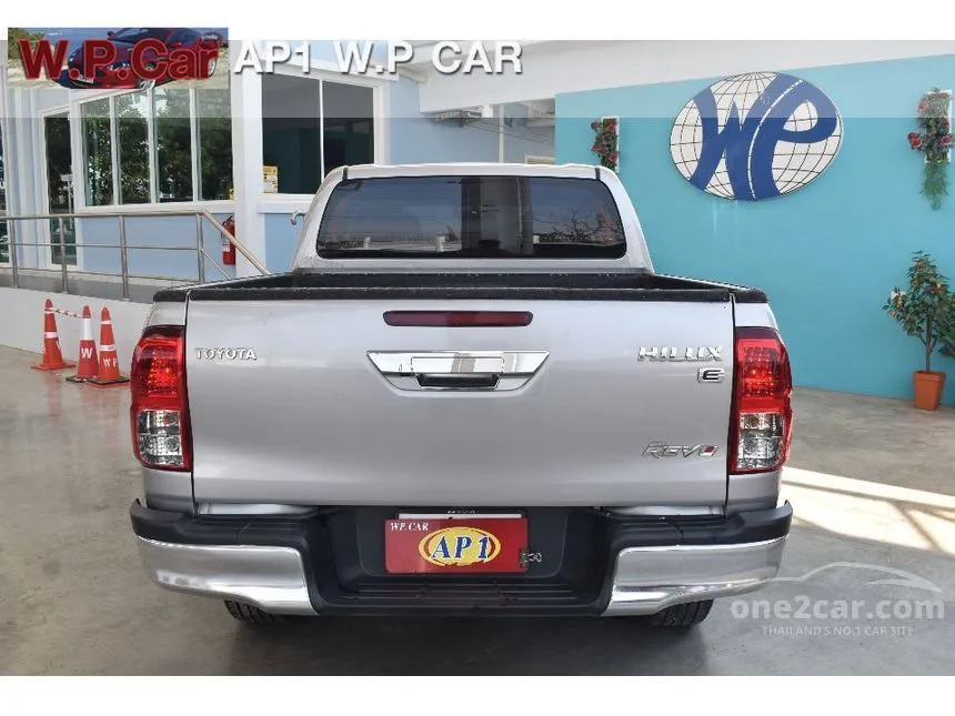 2020 Toyota Hilux Revo Prerunner E Plus Pickup