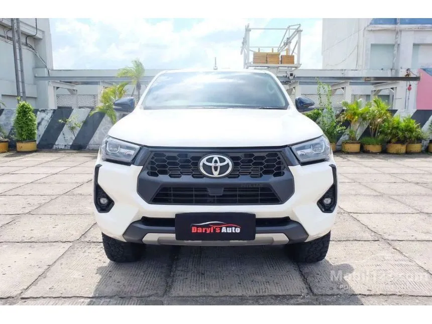 2024 Toyota Hilux V Double Cab 4X4 Pickup