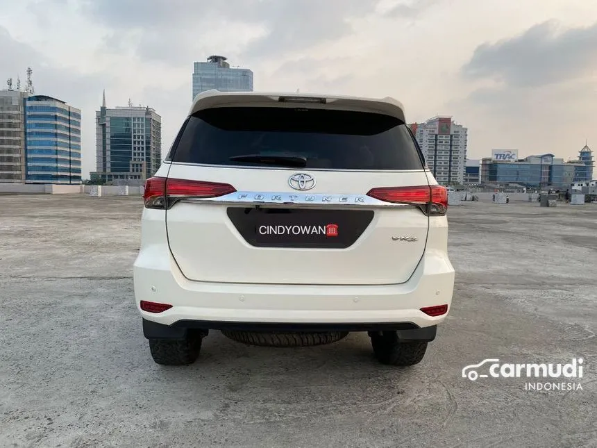 2018 Toyota Fortuner VRZ 4X2 SUV