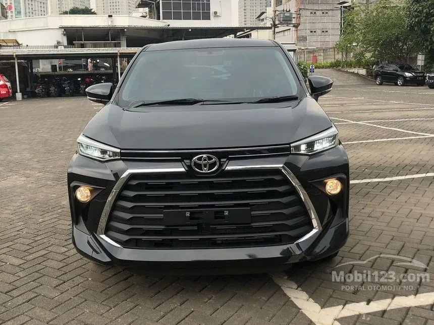Jual Mobil Toyota Avanza 2024 G 1.5 di Sumatera Selatan Automatic MPV Hitam Rp 234.800.000