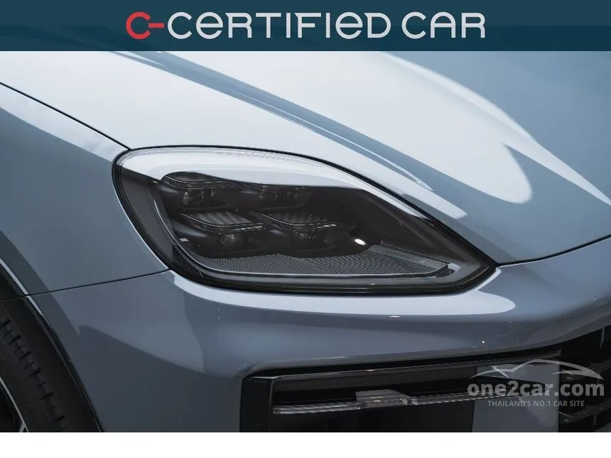 2023 Porsche CAYENNE E-Hybrid SUV