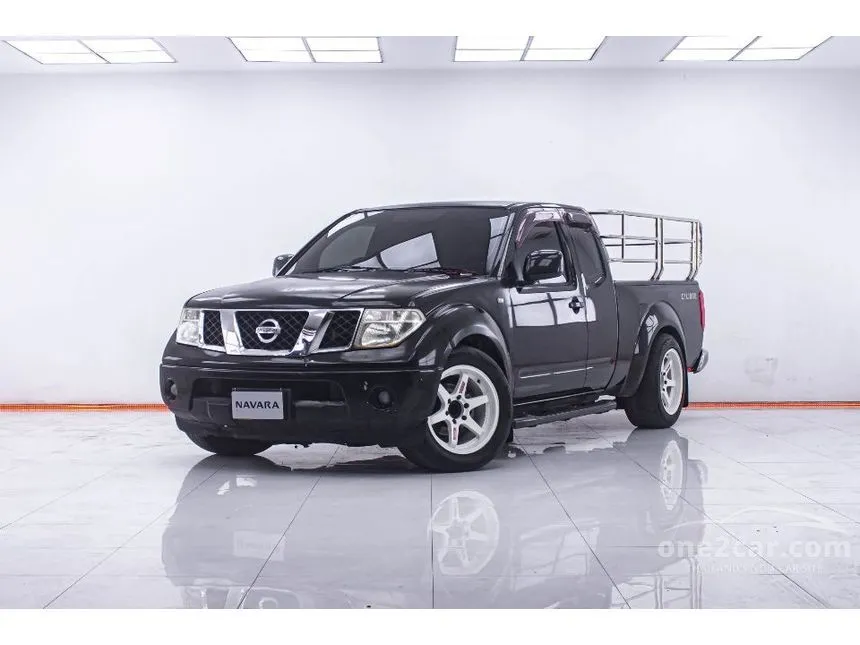 2009 Nissan Frontier Navara Calibre LE King Cab Pickup