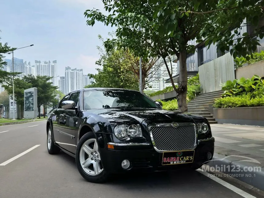 2010 Chrysler 300C Sedan