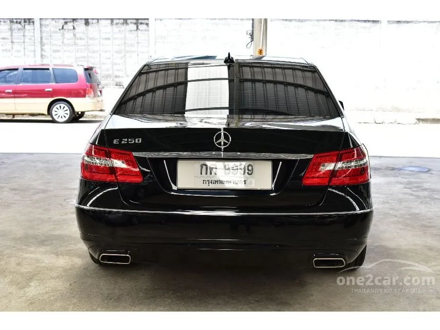 2013 Mercedes-Benz E250 Avantgarde CGI BlueEFFICIENCY Sedan