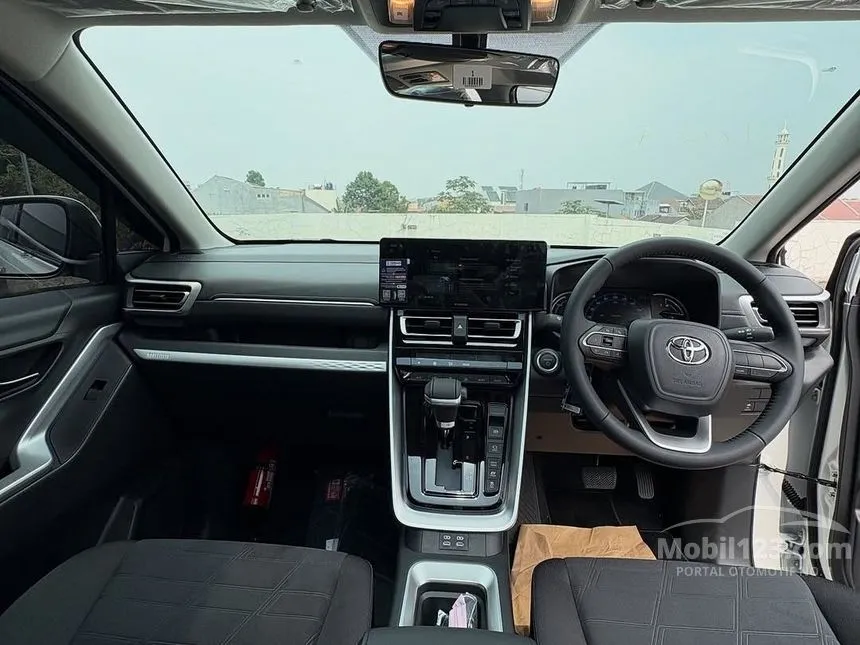 2026 Toyota Kijang Innova Zenix V HV Modellista (Non Premium Color) MPV