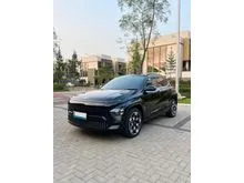 2024 Hyundai Kona 0.0 Signature Long Range SUV Black on Black ODo 22 Rb (TERMURAH)