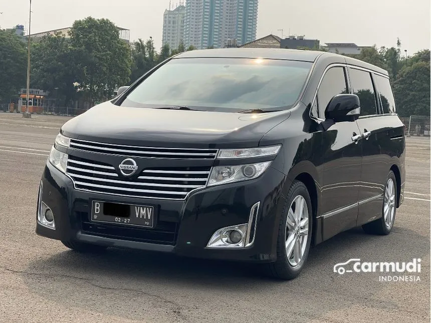 2013 Nissan Elgrand Highway Star MPV