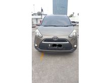 2016 Toyota Sienta 1.5 V MPV