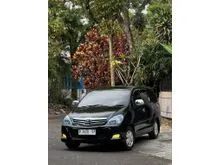 2010 Toyota Kijang Innova 2.0 V MPV Matic Bensin Siap Langsung Pakai